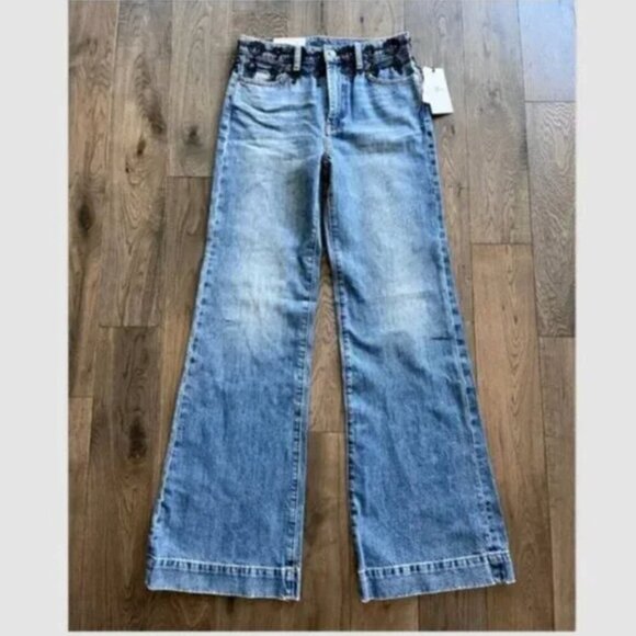 7 For All Mankind Dojo High Rise Flare Trouser Jeans Size 27 Lace Embroidery NWT - Picture 1 of 9